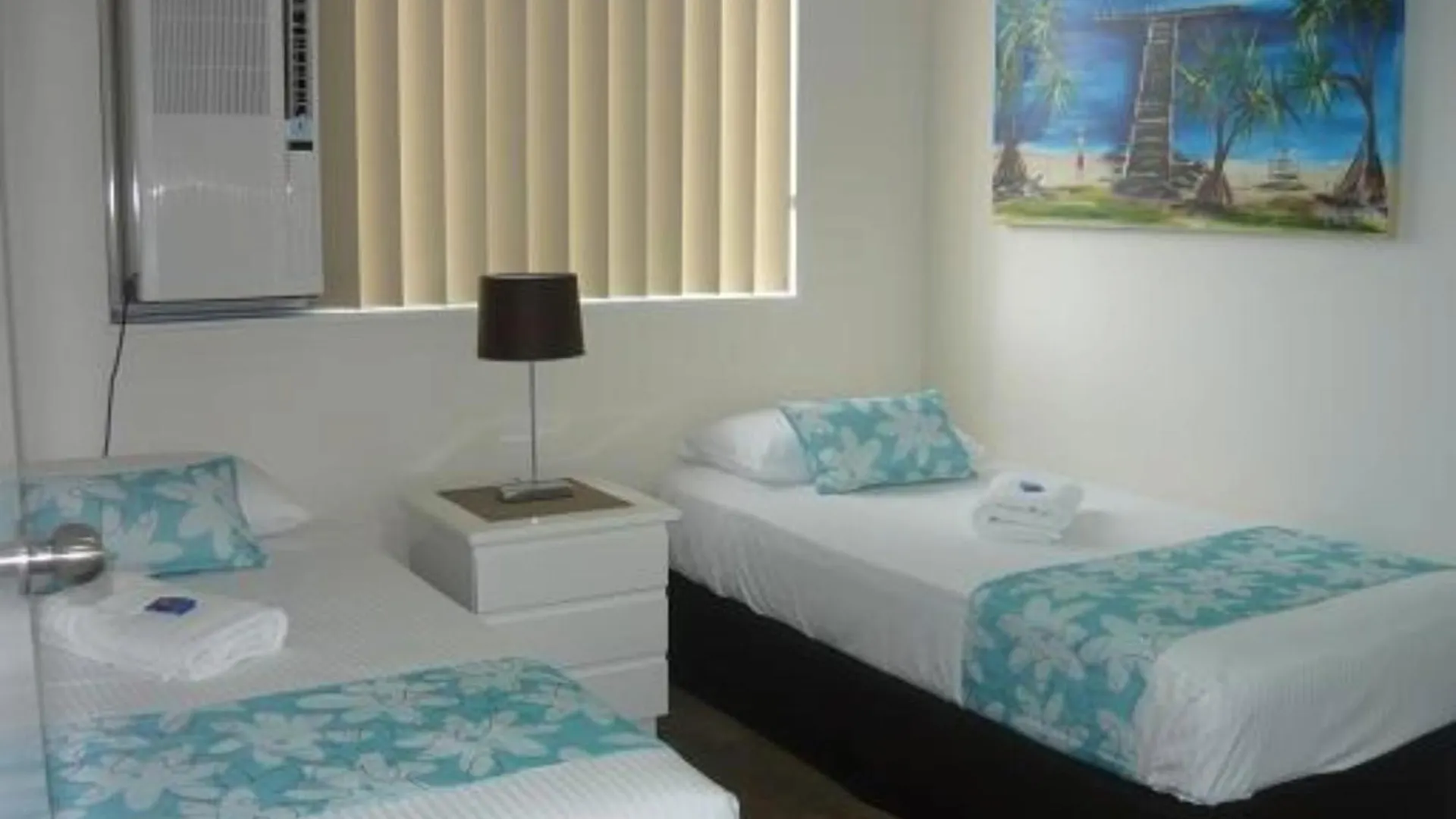 Sails Resort Golden Beach
