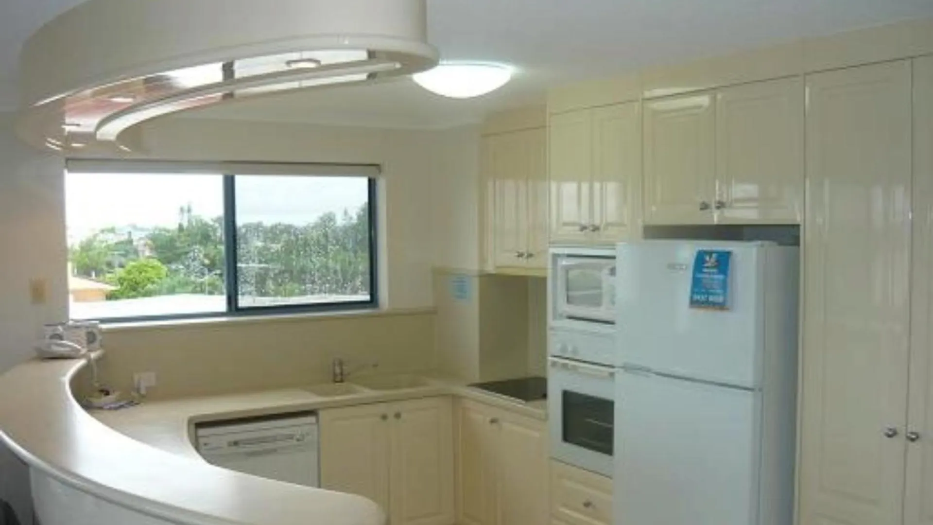 Sails Resort Golden Beach