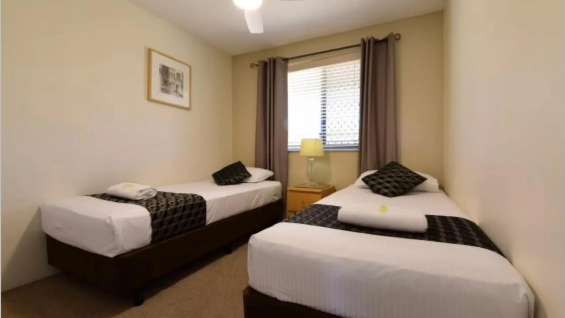 Sails Resort Golden Beach