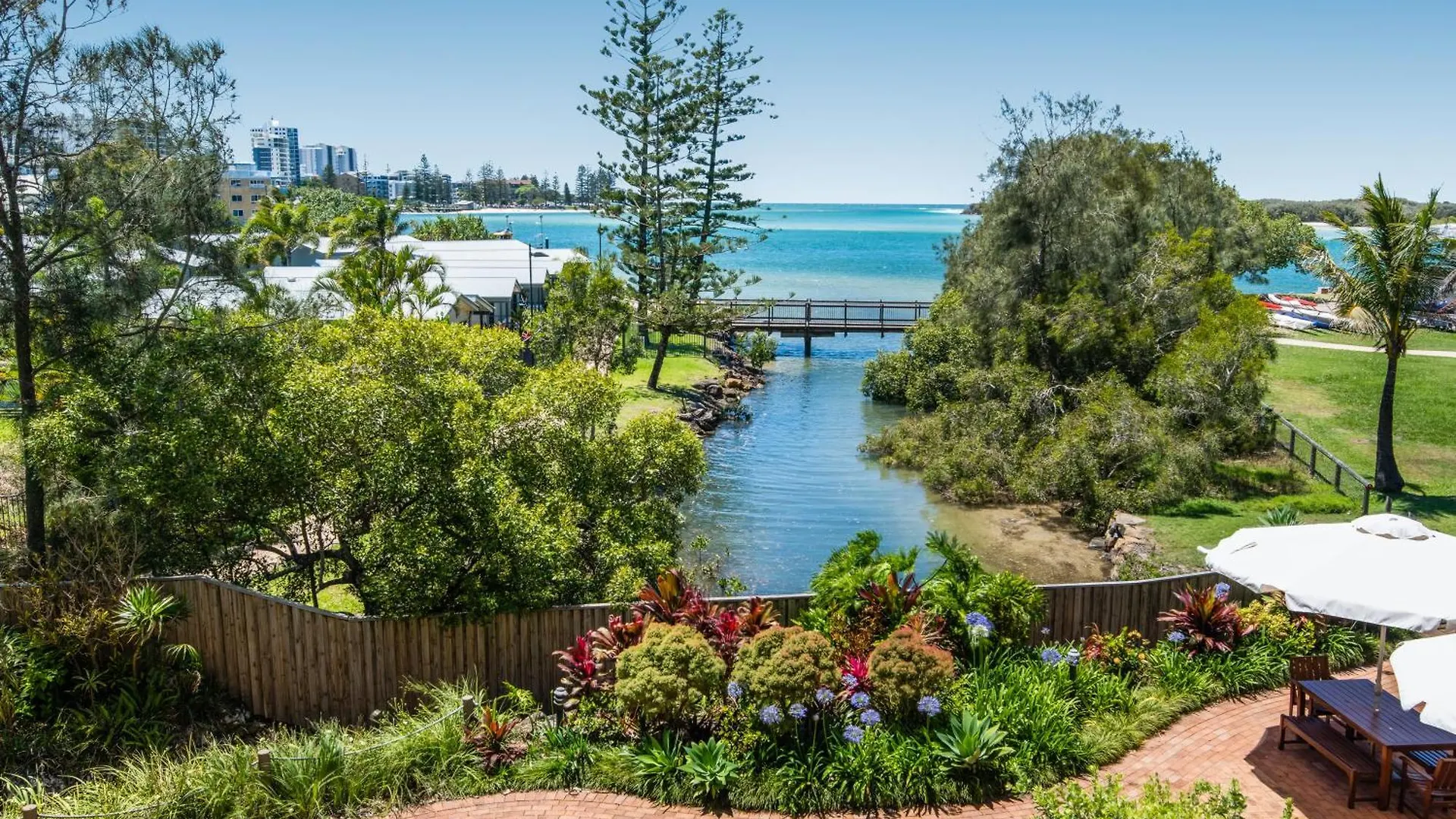 Sails Resort Golden Beach Australien